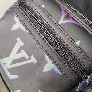 LV M22494 Louis Vuitton Comet Bumbag Black Borealis - Default Title - View 9