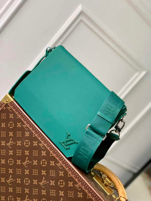 LV M22505 Louis Vuitton Takeoff Messenger Bag Green - Default Title - View 2