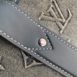 LV M22537 Louis Vuitton Weekend Tote NM Bag - Default Title - View 8