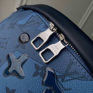 LV M22576 Louis Vuitton Discovery Bumbag Abyss Blue - Default Title - View 5