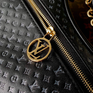 LV M22591 Louis Vuitton Loop Baguette Handbag Black - Default Title - View 5