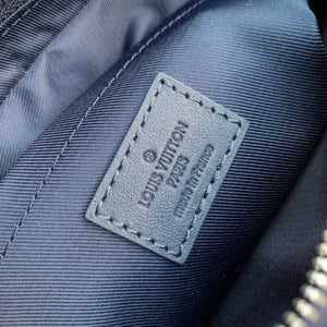 LV M22611 Louis Vuitton Fastline Messenger Navy Blue - Default Title - View 9