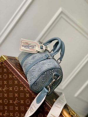 LV M22762 Louis Vuitton Keepall Bandouliere 25 Bag - Default Title - View 3