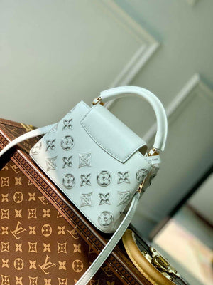 LV M22863 Louis Vuitton Capucines Mini Handbag White - Default Title - View 2