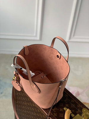 LV M23196 Louis Vuitton Blossom PM Mahina Tote Bag Pink - Default Title - View 9