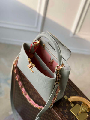 LV M23280 Louis Vuitton Capucines BB Handbag Ice Grey - Default Title - View 7