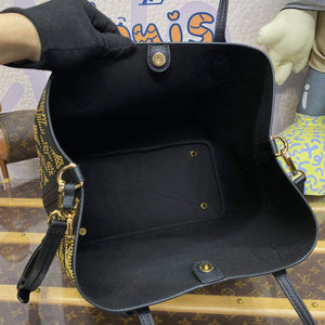 LV M23393 Louis Vuitton Blossom PM Tote Bag Black - Default Title - View 9
