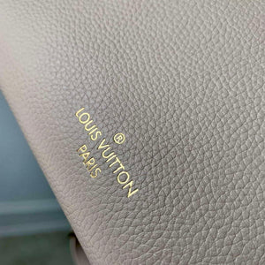 LV M23637 Louis Vuitton Lock & Go Handbag Quartz - Default Title - View 6