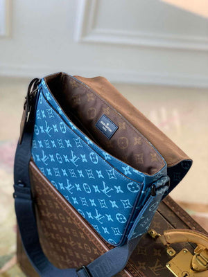 LV M23785 Louis Vuitton District PM Messenger Bag Atlantic Blue - Default Title - View 7