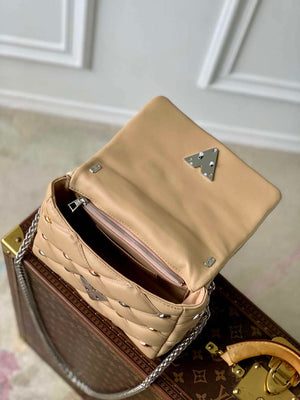 LV M24151 Louis Vuitton GO-14 MM Handbag Beige - Default Title - View 9