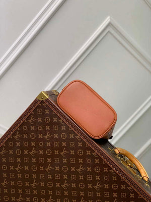 LV M24165 Louis Vuitton Lock and Walk Bucket Bag Cognac Brown - Default Title - View 4