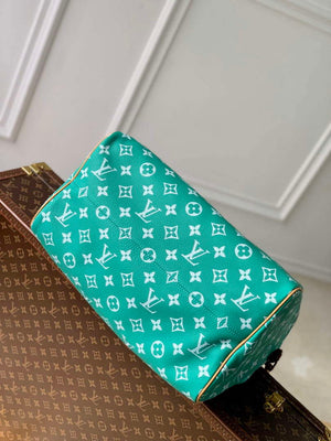 LV M24417 Louis Vuitton Speedy P9 Bandouliere 40 Bag Monogram Leather Light Green - Default Title - View 4