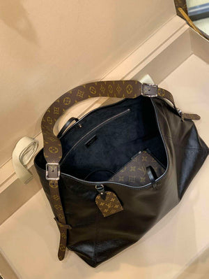 LV M25143 Louis Vuitton CarryAll Dark MM Handbag Black - Default Title - View 5