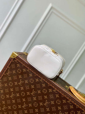 LV M25219 Louis Vuitton Vanity PM Handbag Cream - Default Title - View 4