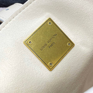 LV M25341 Louis Vuitton Low Key Cabas MM Bag off white - Default Title - View 4