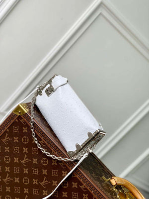 LV M25445 Louis Vuitton Slim Trunk Bag Ostrich Pattern White - Default Title - View 1