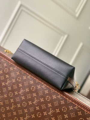 Louis Vuitton LV M29195 Multipass Handbag Other Leathers Black - Default Title - View 4
