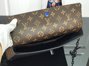 LV M30583 Louis Vuitton Pochette Voyage Steamer Bag Black - luxibagsmall