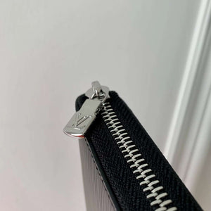 LV M31071 Louis Vuitton Zippy Wallet Black EPI - Default Title - View 4