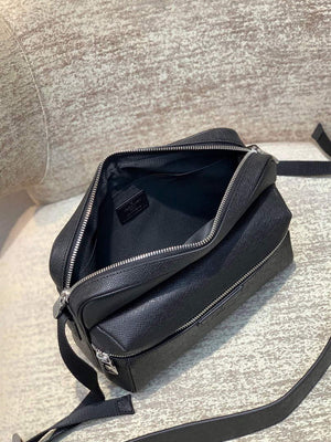 LV M33435 Louis Vuitton Outdoor Messenger PM Bag Black - Default Title - View 5