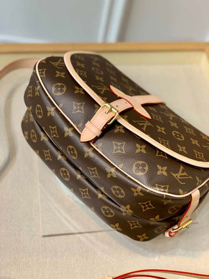 LV M40710 Louis Vuitton Saumur Messenger Monogram Bag - Default Title - View 3