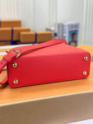LV M43935 Louis Vuitton Capucines BB Handbag Taurillon Red - Default Title - View 7