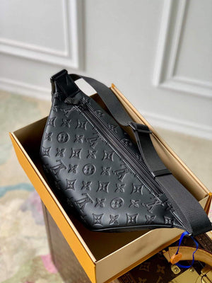 LV M44388 Louis Vuitton Discovery Bumbag Crossbody Black - Default Title - View 2