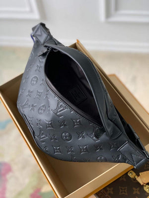 LV M44388 Louis Vuitton Discovery Bumbag Crossbody Black - Default Title - View 8