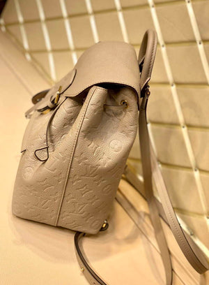 LV M45410 Louis Vuitton Montsouris Backpack Tourterelle Grey - Default Title - View 3