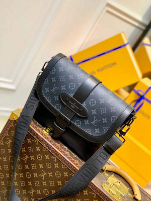 LV M45911 Louis Vuitton Saumur Messenger Black - Default Title - View 1