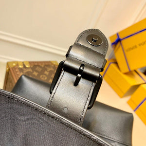 LV M45911 Louis Vuitton Saumur Messenger Black - Default Title - View 9