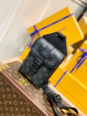 LV M45912 Louis Vuitton Saumur slingbag Monogram eclipse - Default Title - View 1