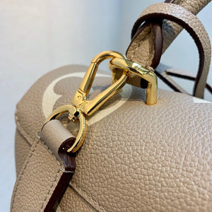 LV M46041 Louis Vuitton Madeleine MM Handbag Embossed Grained Cowhide Leather - Default Title - View 6