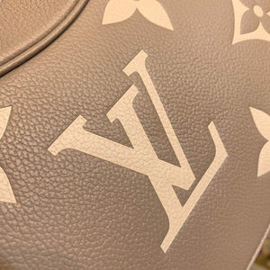 LV M46112 Louis Vuitton Bagatelle Mini Hobo Handbag - Default Title - View 4