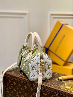 LV M46118 Louis Vuitton Speedy Bandouliere 20 Bag - Default Title - View 2
