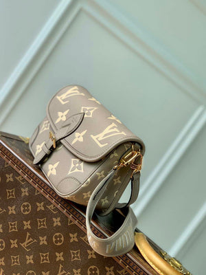 LV M46386 Louis Vuitton Diane Monogram Empreinte Leather Gray with Camel - Default Title - View 7