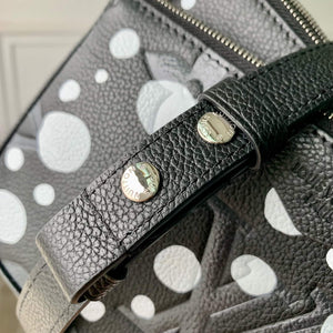 LV M46410 Louis Vuitton LV X YK Multi Pochette Accessoires Bag Monogram - Default Title - View 7