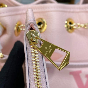 LV M46492 Louis Vuitton Summer Bundle Bag D¨¦grad¨¦ Rose Pink - Default Title - View 7
