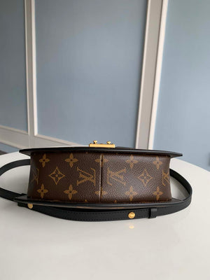 LV M46548 Louis Vuitton Tilsitt Monogram and Monogram Reverse - Default Title - View 3