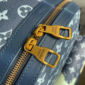 LV M46553 Louis Vuitton Discovery Backpack Bag Blue - Default Title - View 6