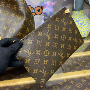 LV M46817 Louis Vuitton Atlantis GM Handbag - Default Title - View 5