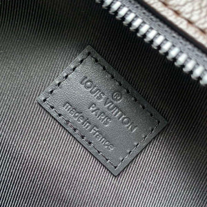LV M46973 Louis Vuitton Quest Messenger Bag - Default Title - View 8