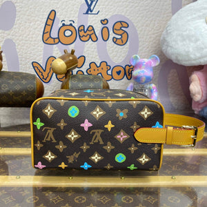 LV M47069 Louis Vuitton Locker Dopp Kit Chocolate - Default Title - View 2