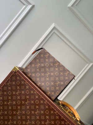 LV M47195 Louis Vuitton Trio Toilet Pouch Bag - Default Title - View 2