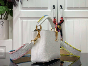 LV M57671 Louis Vuitton Capucines MM Handbag White - Default Title - View 2