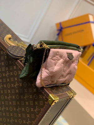 LV M58977 Louis Vuitton Maxi Multi Pochette Accessoires Bag M58980 Green and Pink - Default Title - View 1