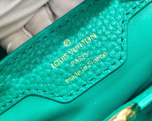 LV M59066 Louis Vuitton Capucines BB Handbag Green - Default Title - View 8