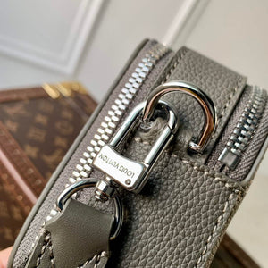 LV M59161 Louis Vuitton Alpha Wearable Wallet Green - Default Title - View 7