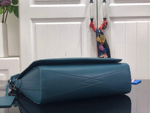 LV M59327 Louis Vuitton New Messenger Bag Blue - Default Title - View 4