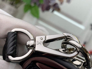 LV M59416 Louis Vuitton Twist MM Epi leather Handbag Black - Default Title - View 5